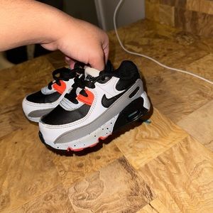 Nike AirMax toddler shoes size 6